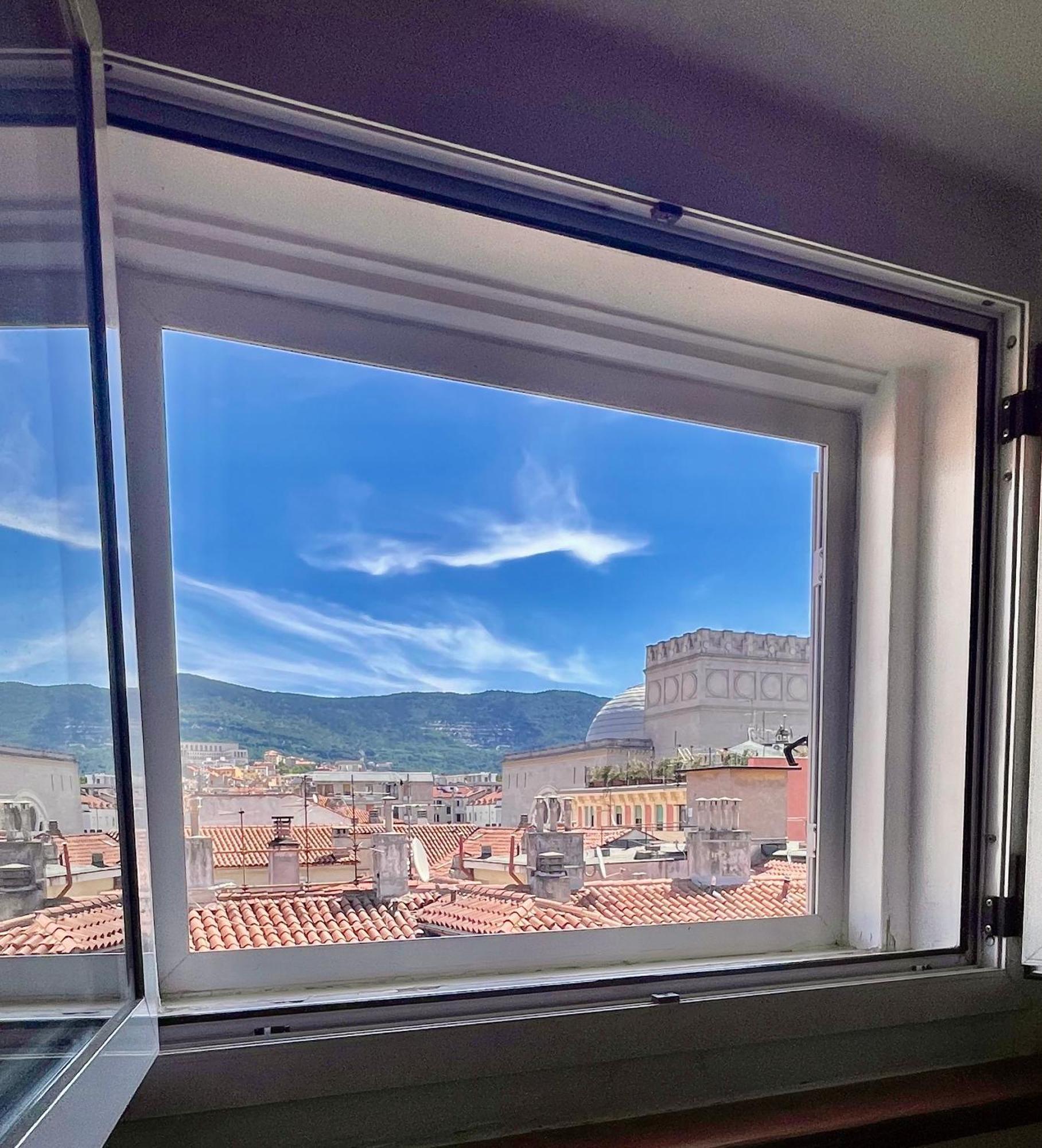 Apartment City Center Trieste Exterior foto